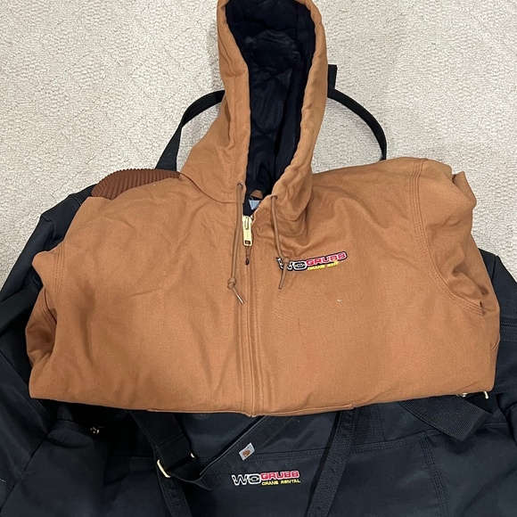 Carhartt Jacket and Duffle Bag Size XL - Picture 1 of 16